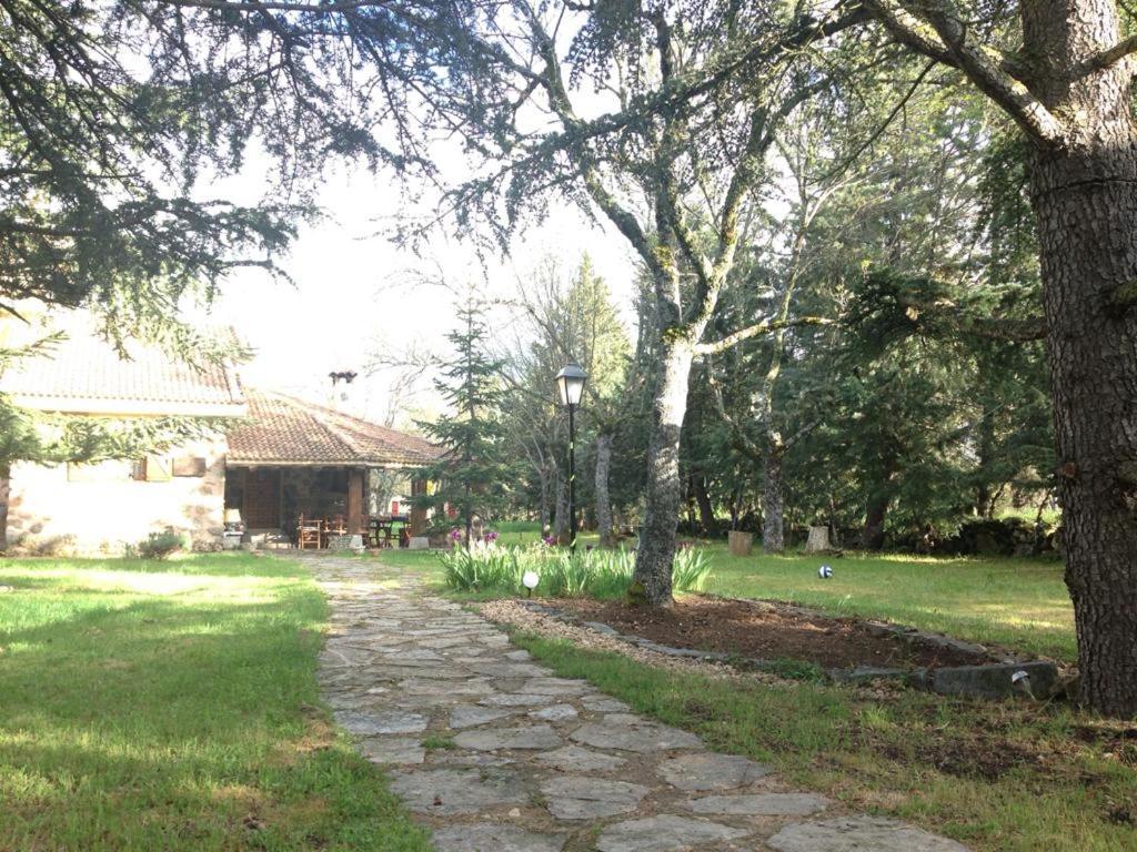 Exclusiva Casa Y Finca Privada Itos Pelayos del Arroyo Exterior foto